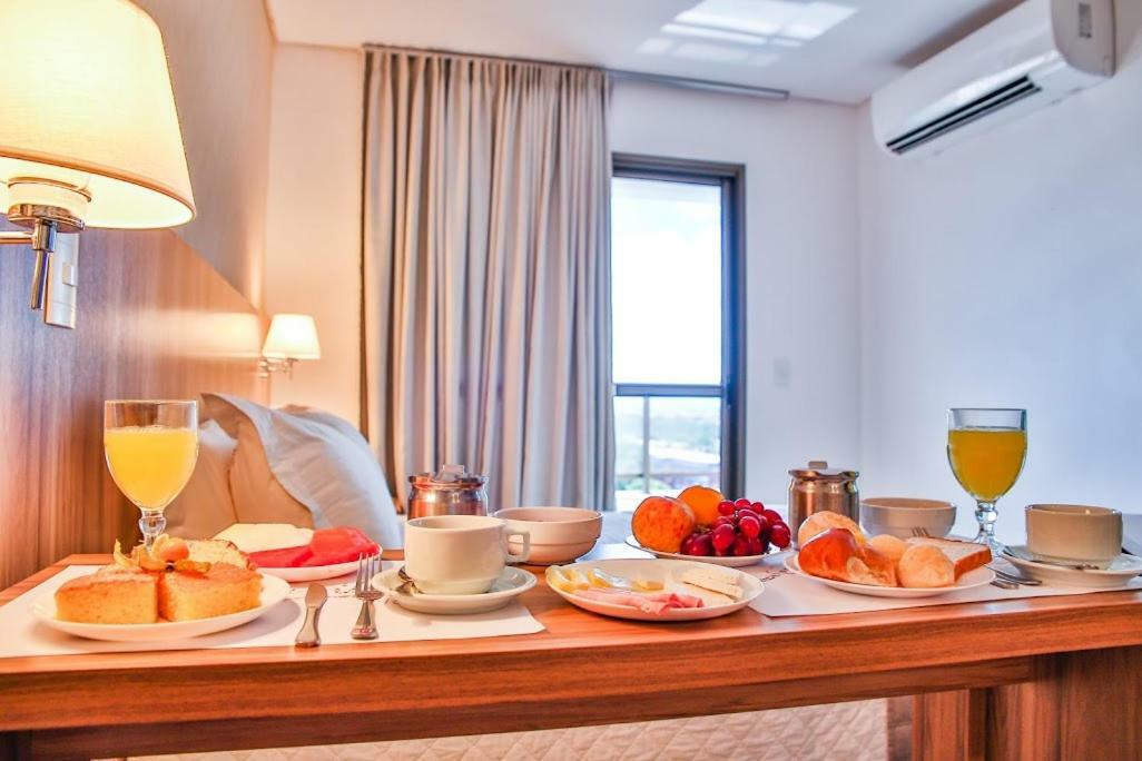 Comfort Hotel Cuiaba Eksteriør billede