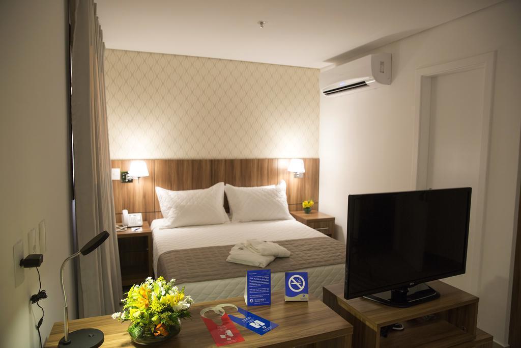 Comfort Hotel Cuiaba Eksteriør billede
